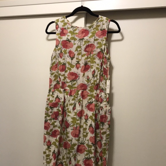 Floral Midi dress - Picture 2 of 9